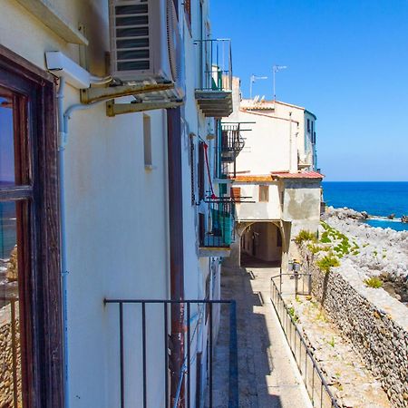 Ai Candelori Hotel Cefalu Exterior photo